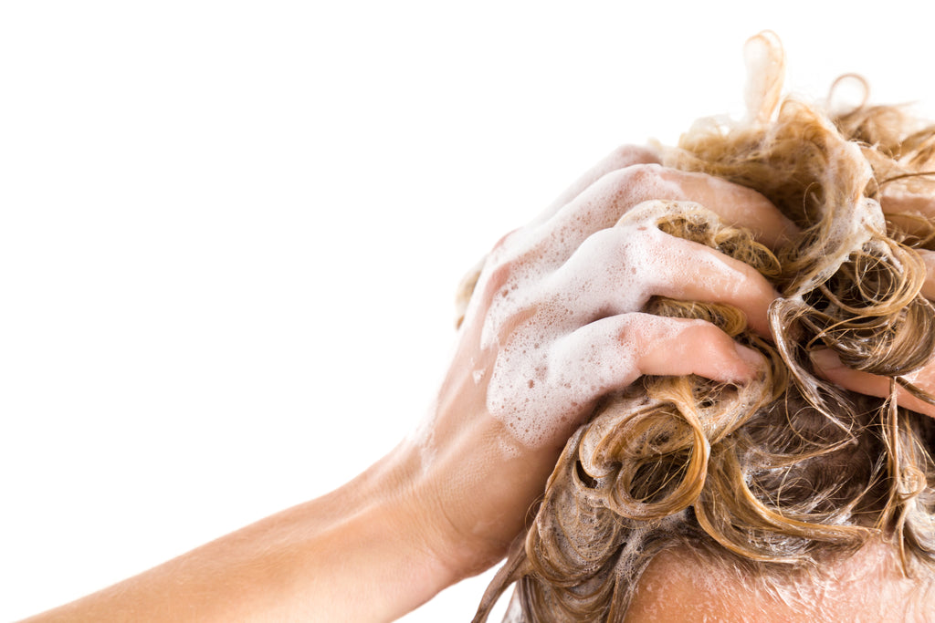 10 Reasons You Shouldn't Wash Your Hair Every Day!